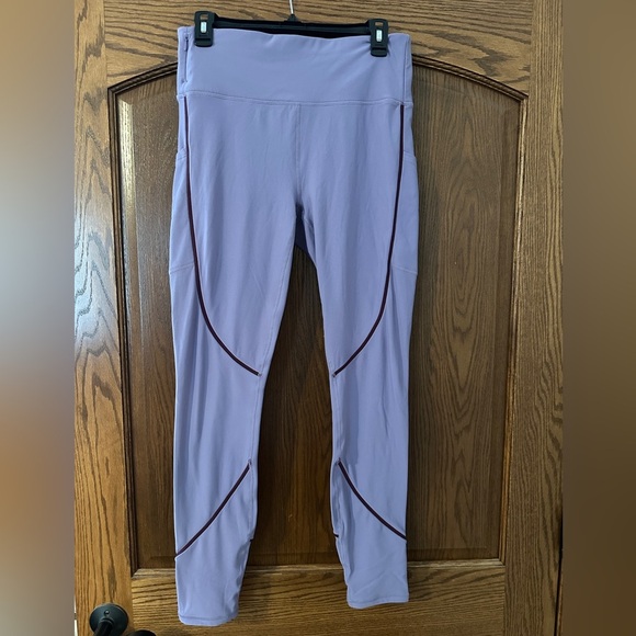 Fabletics therma flex high waisted pocket legging - Picture 2 of 5